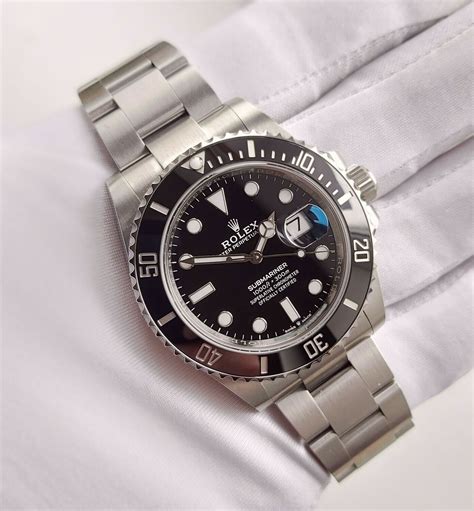 difference between old and new rolex submariner|2021 Rolex Submariner 41mm.